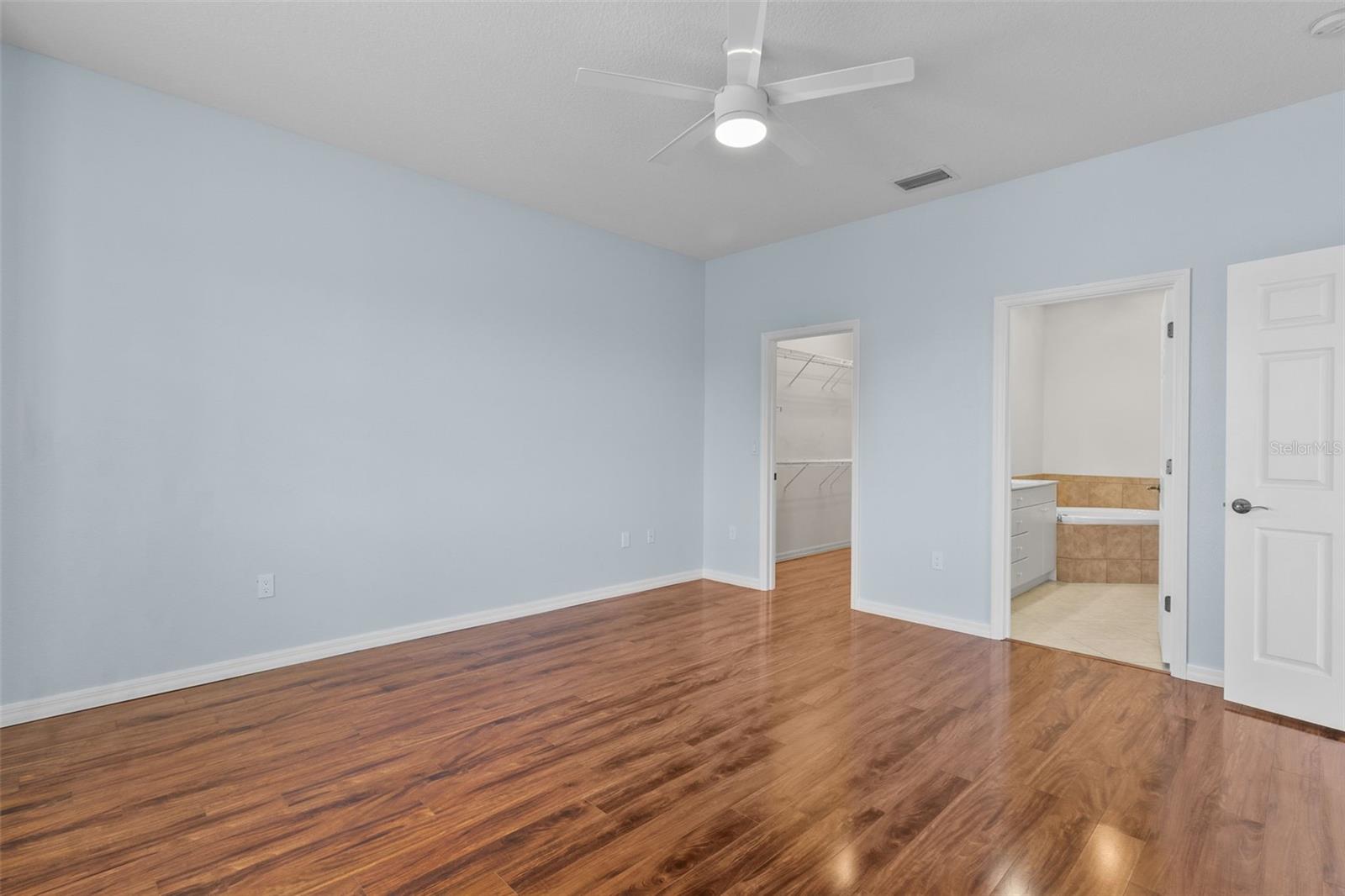 9486 HAWK NEST LN — photo 20