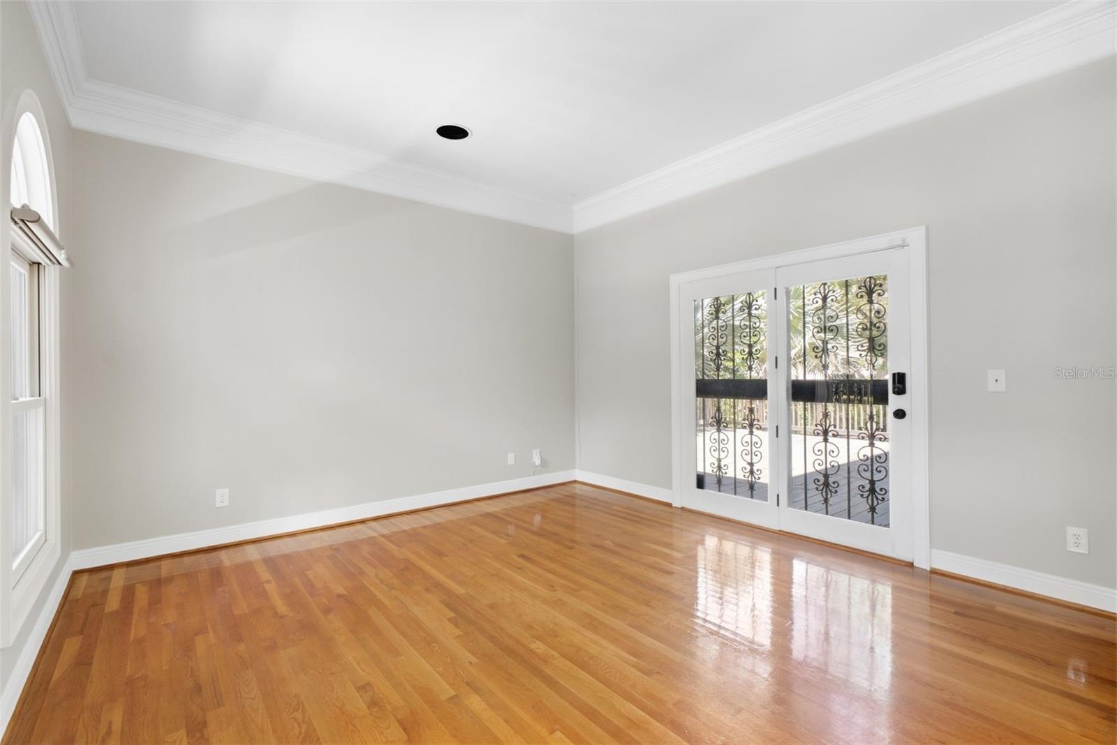 5812 BAYSHORE BLVD — photo 9