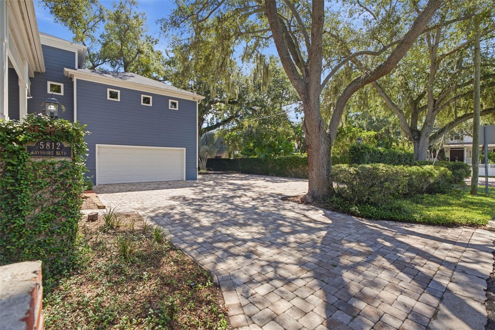 5812 BAYSHORE BLVD — photo 4