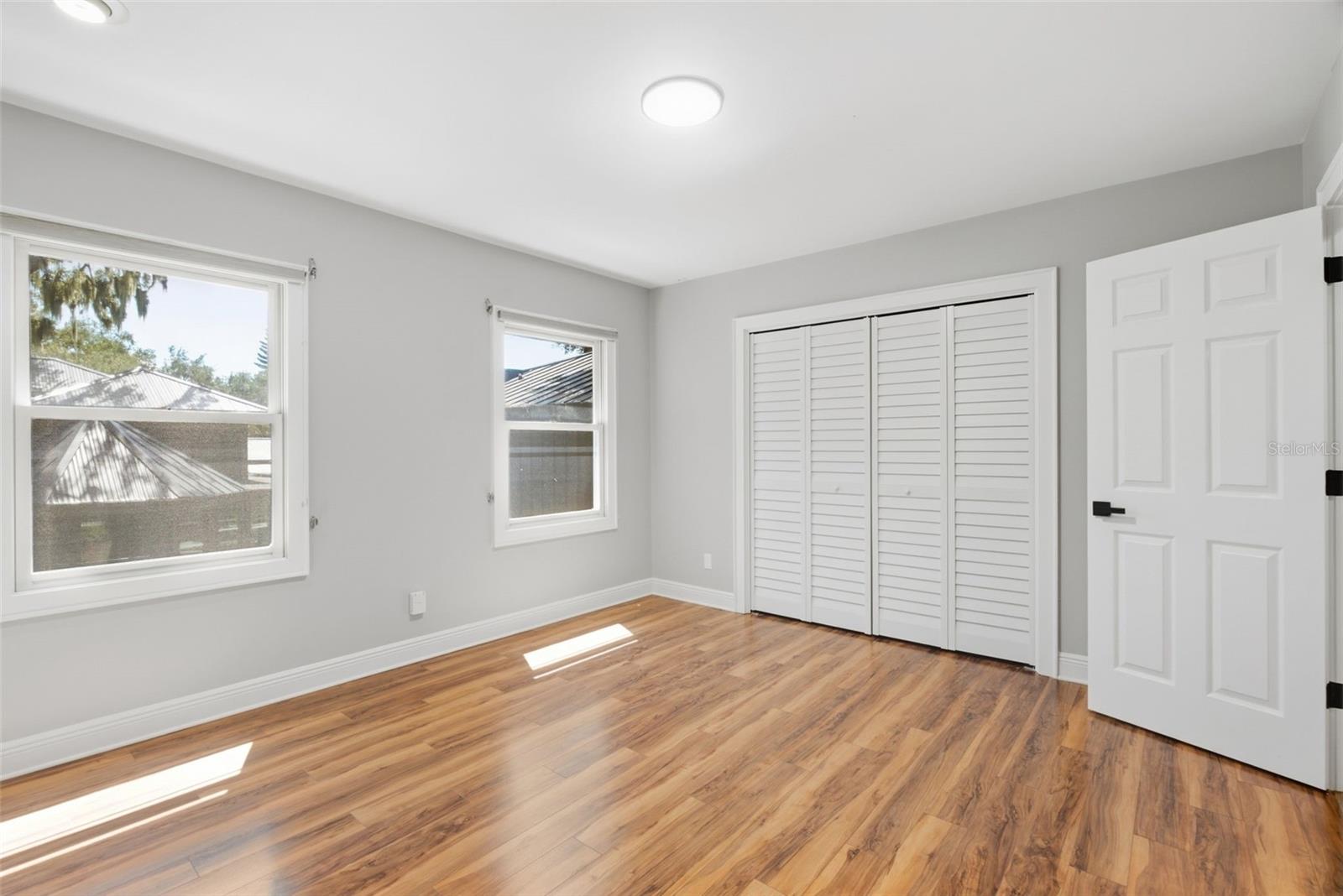 5812 BAYSHORE BLVD — photo 32