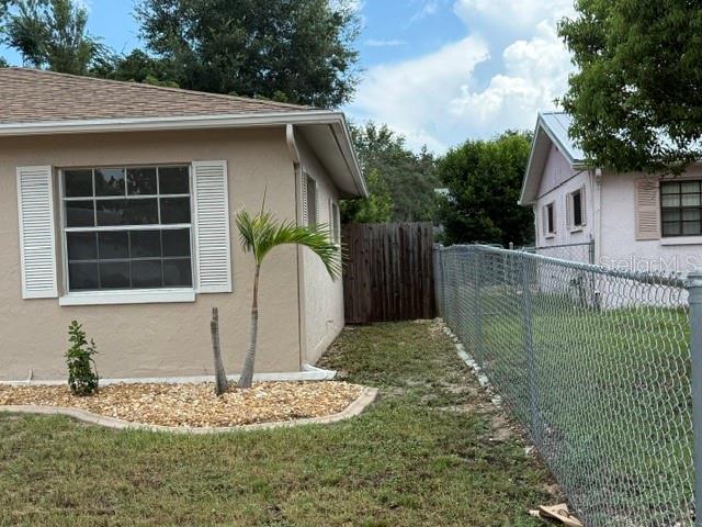 8615 BRIAR PATCH DR — photo 35