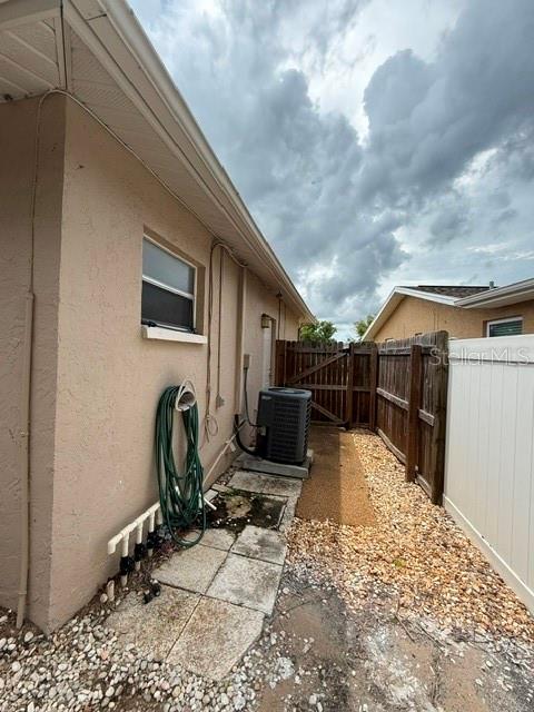 8615 BRIAR PATCH DR — photo 16