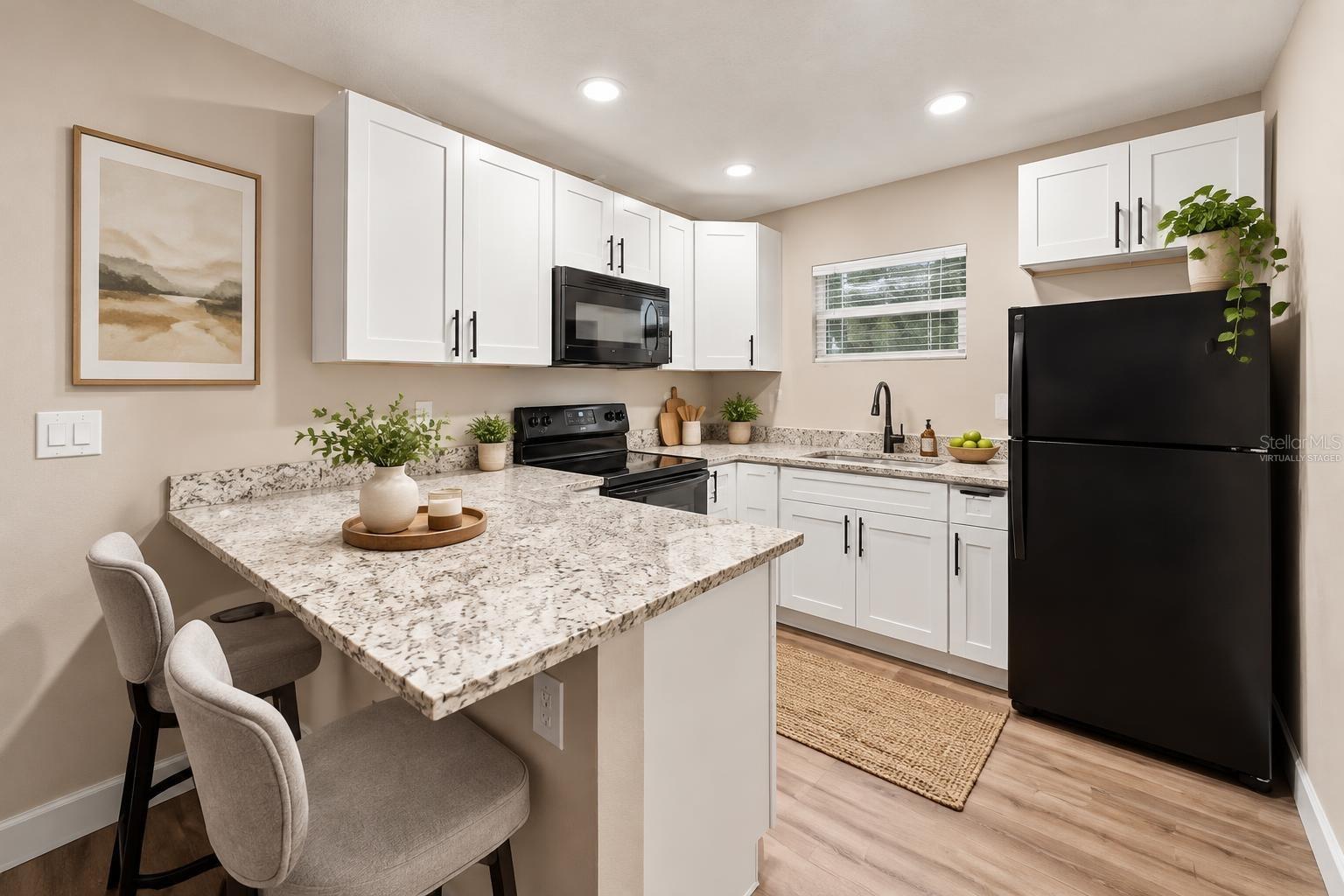 5106 THONOTOSASSA RD — photo 40