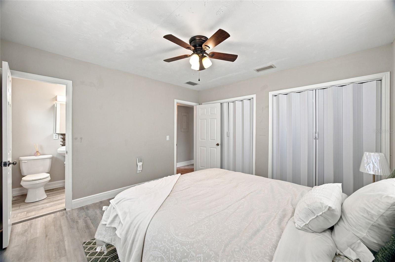 5106 THONOTOSASSA RD — photo 24