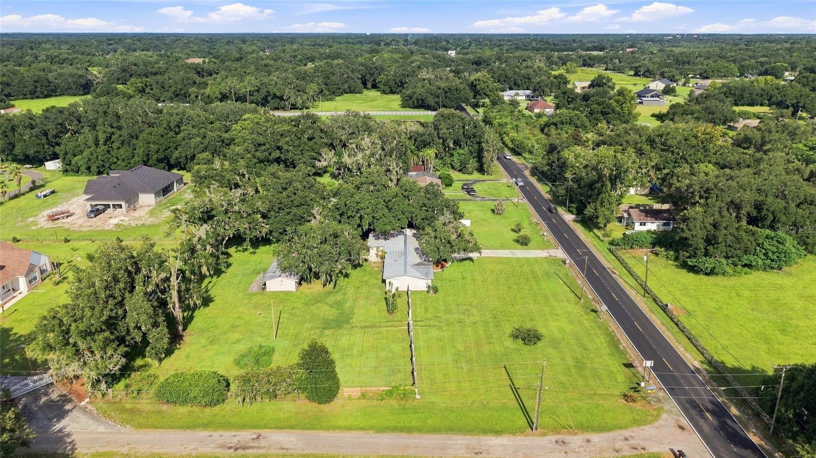 5106 THONOTOSASSA RD — photo 65