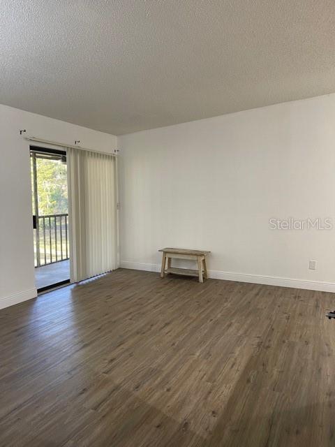 3223 FOX CHASE CIR N #203 — photo 3