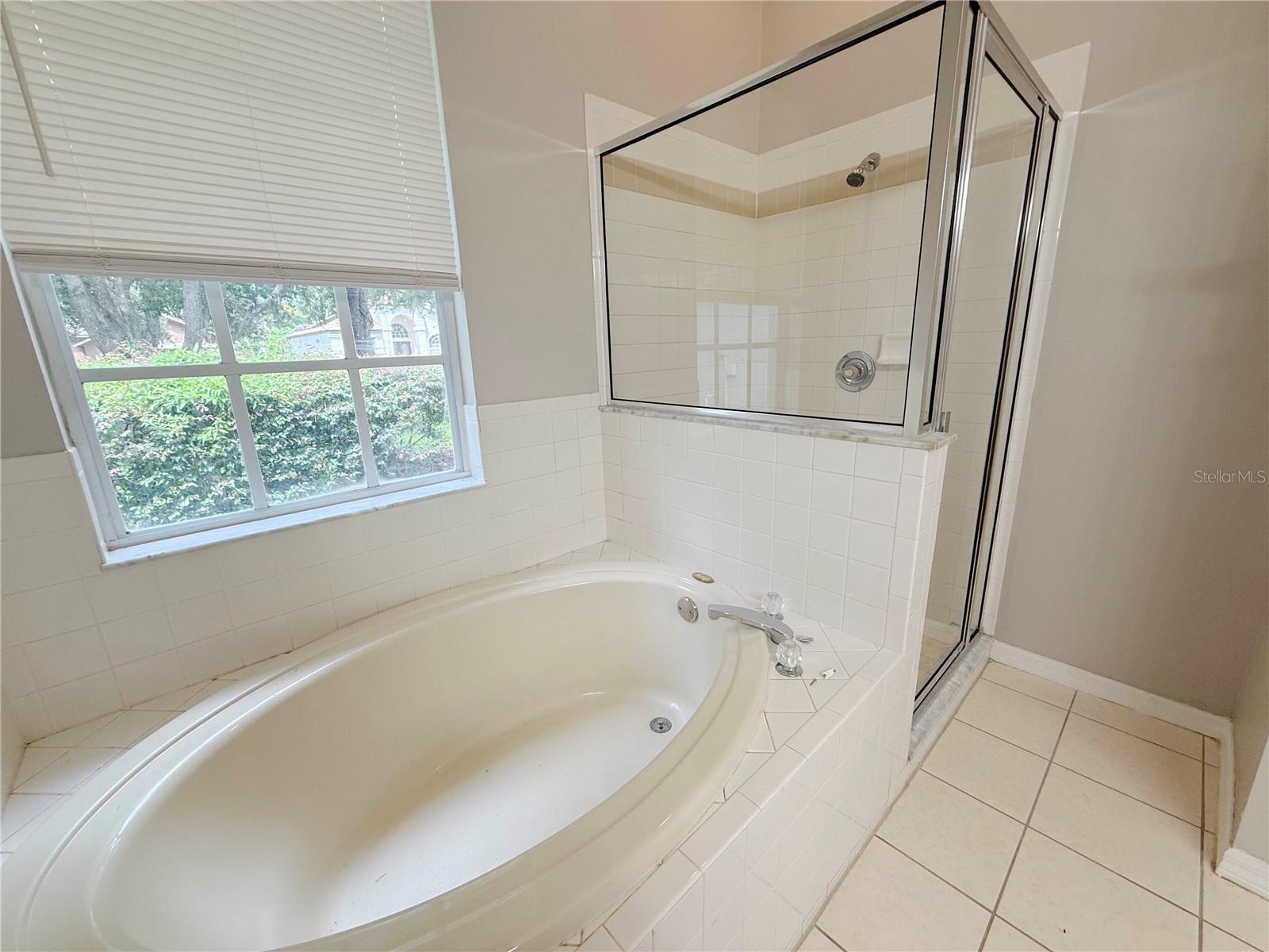 3510 AUTUMN GLEN DR — photo 14