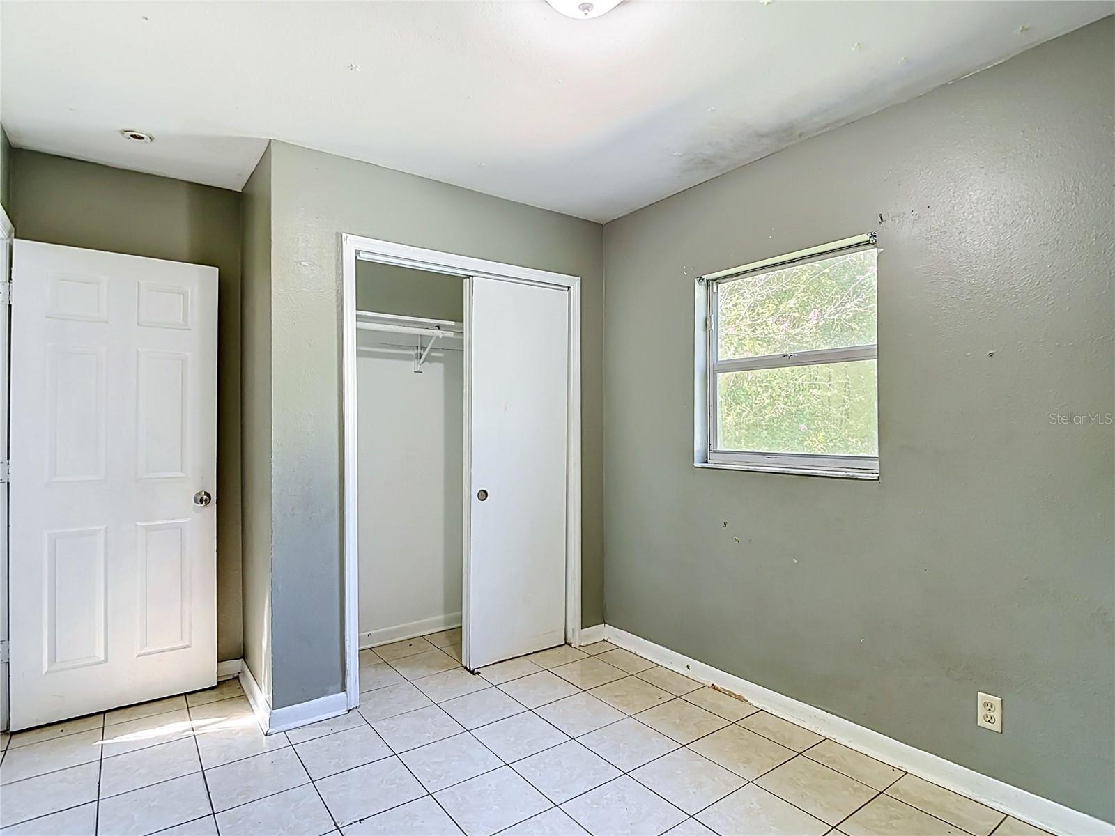 8410 N SEMMES ST — photo 11