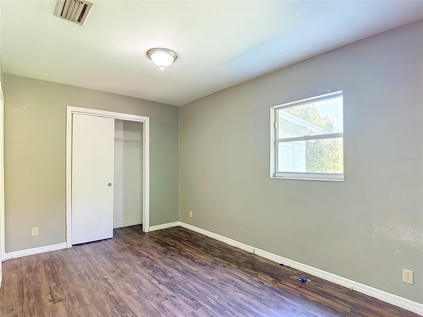 8410 N SEMMES ST — photo 14
