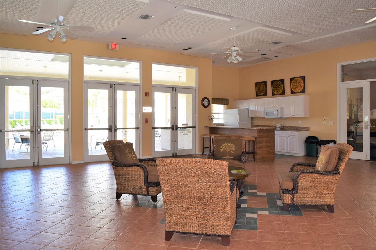 8390 WINGATE DR #525 — photo 18