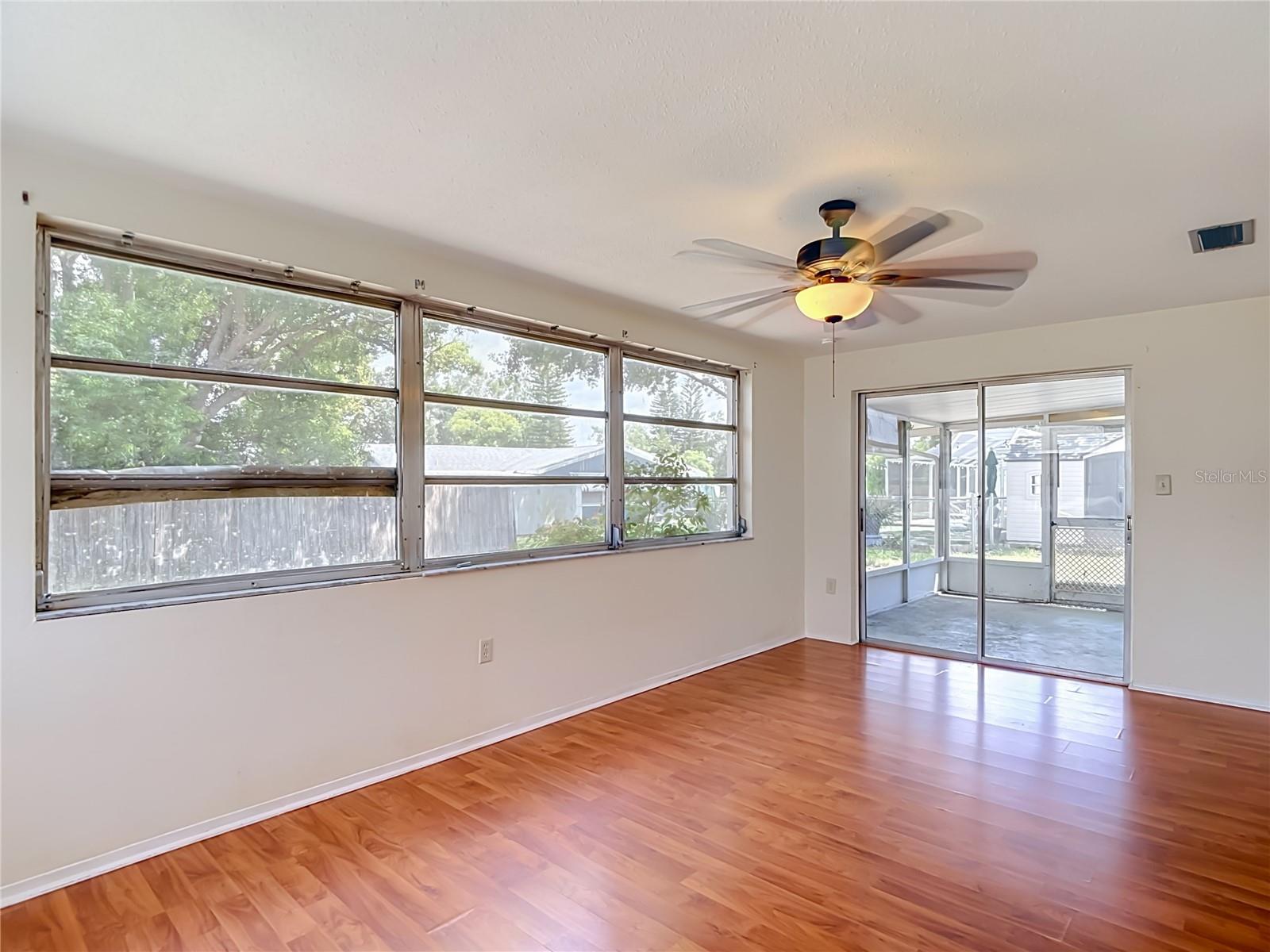 10328 LOQUAT DR — photo 19
