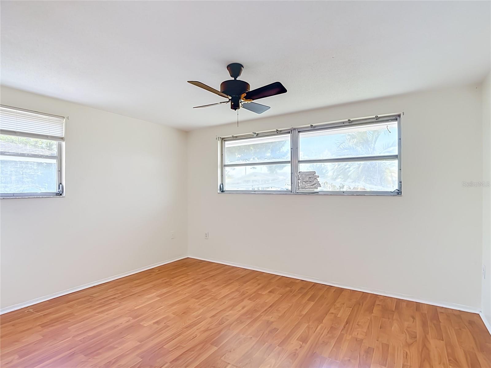10328 LOQUAT DR — photo 28