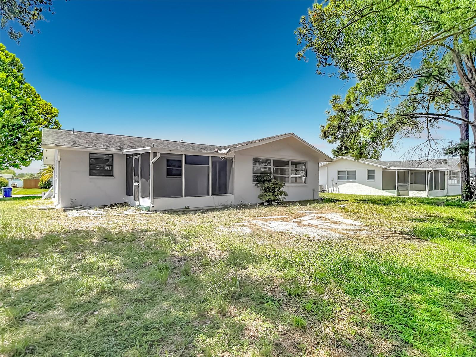 10328 LOQUAT DR — photo 44