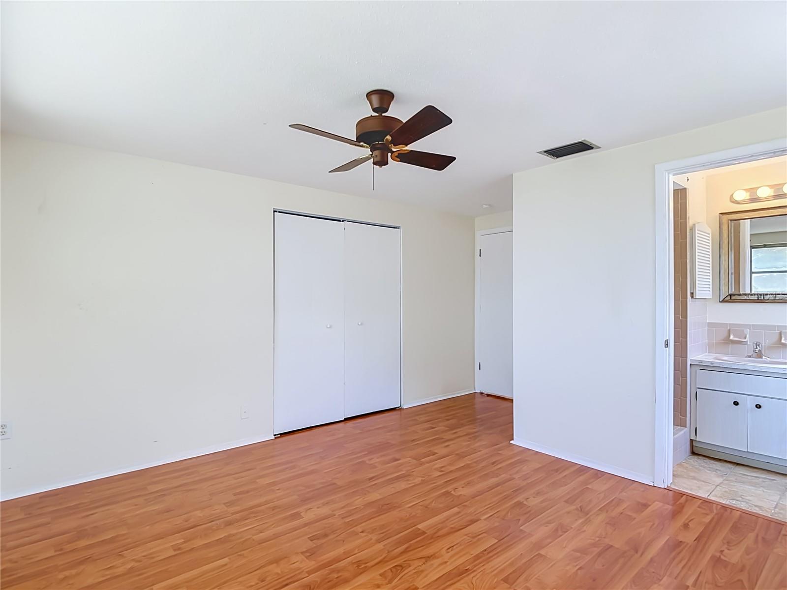 10328 LOQUAT DR — photo 30