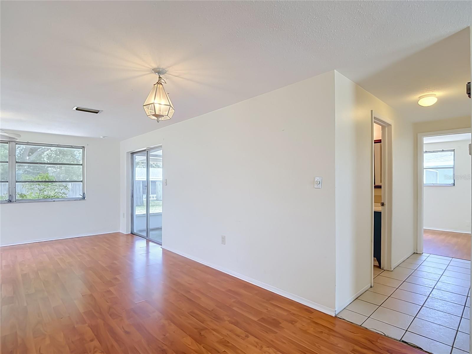 10328 LOQUAT DR — photo 14
