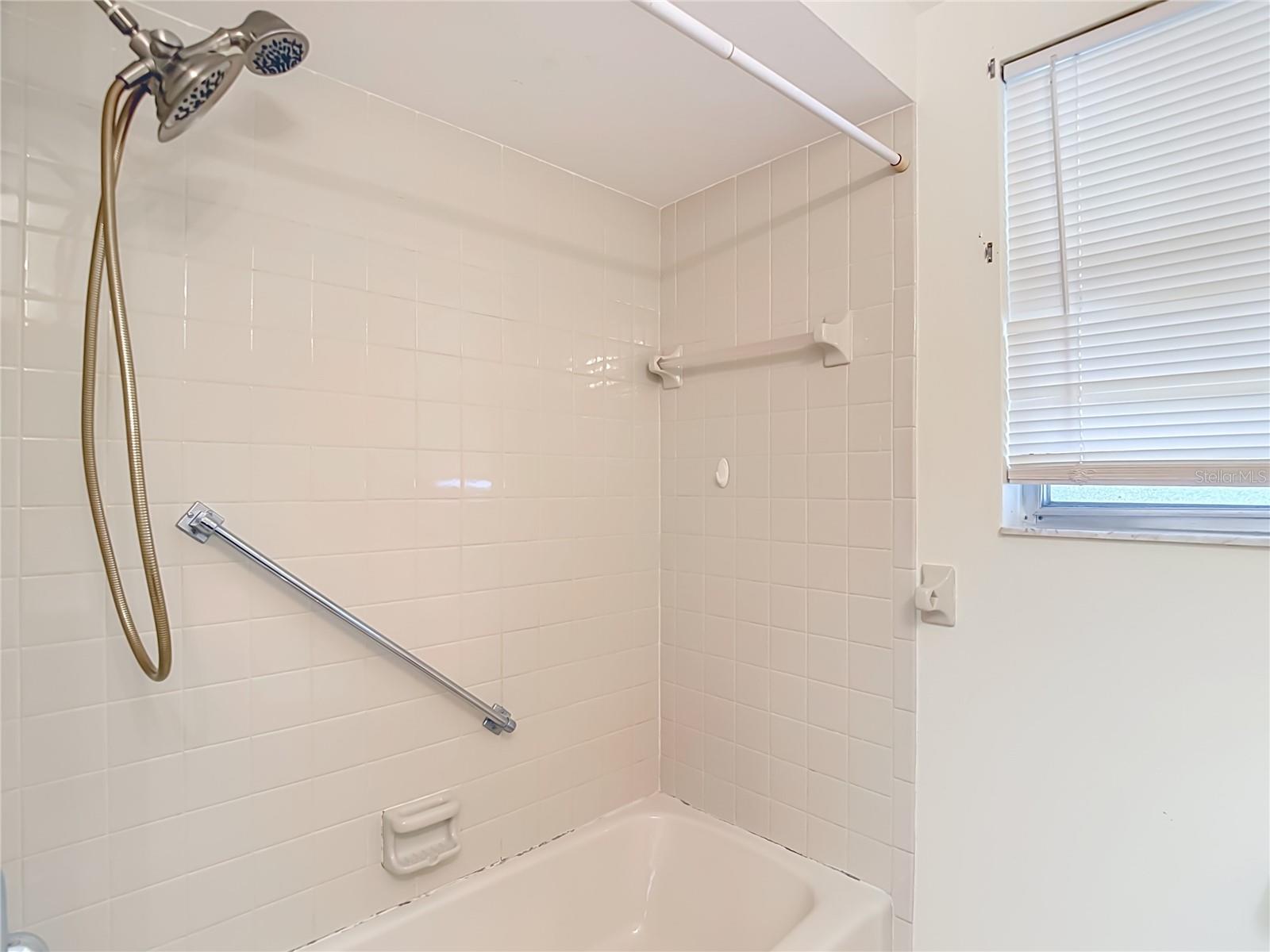10328 LOQUAT DR — photo 27