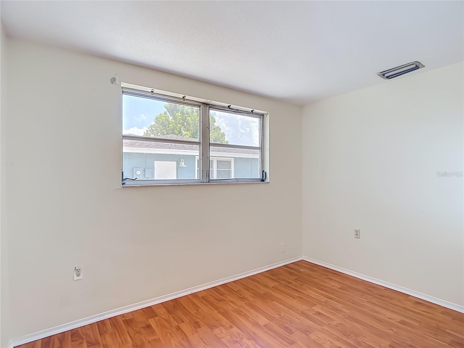 10328 LOQUAT DR — photo 23