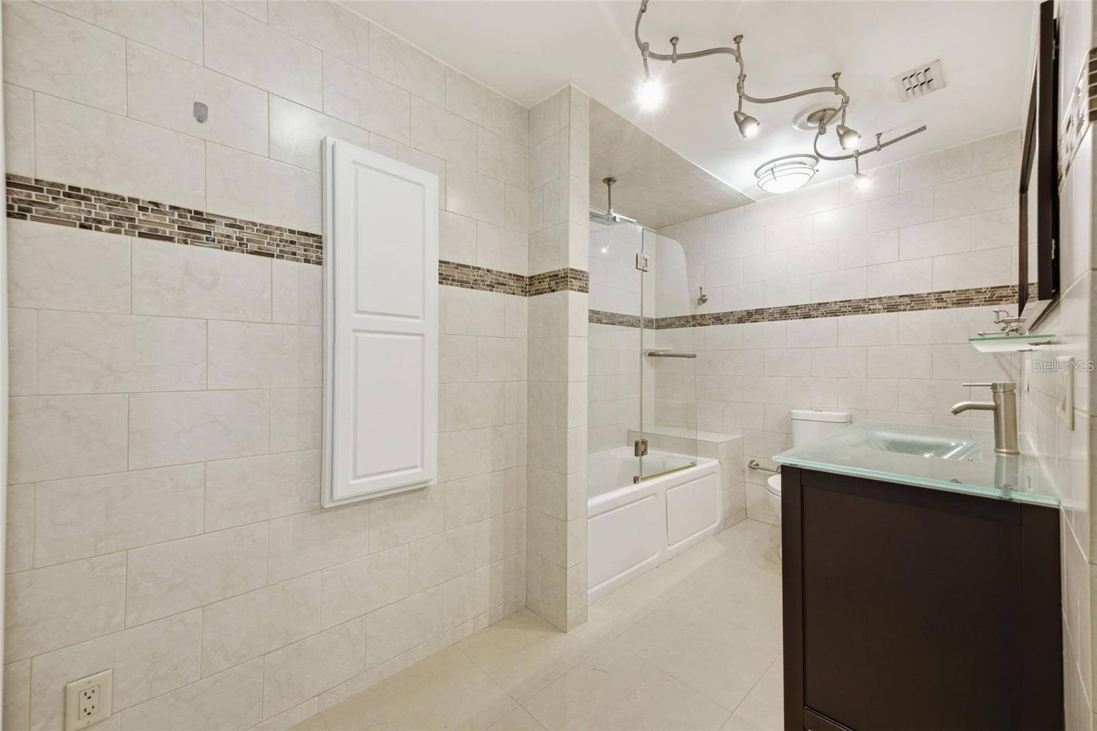 2512 W KANSAS AVE — photo 9