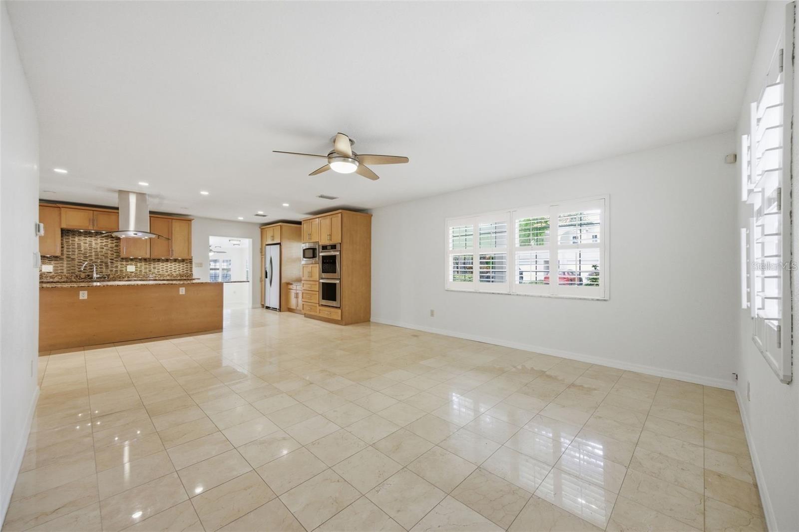2512 W KANSAS AVE — photo 6