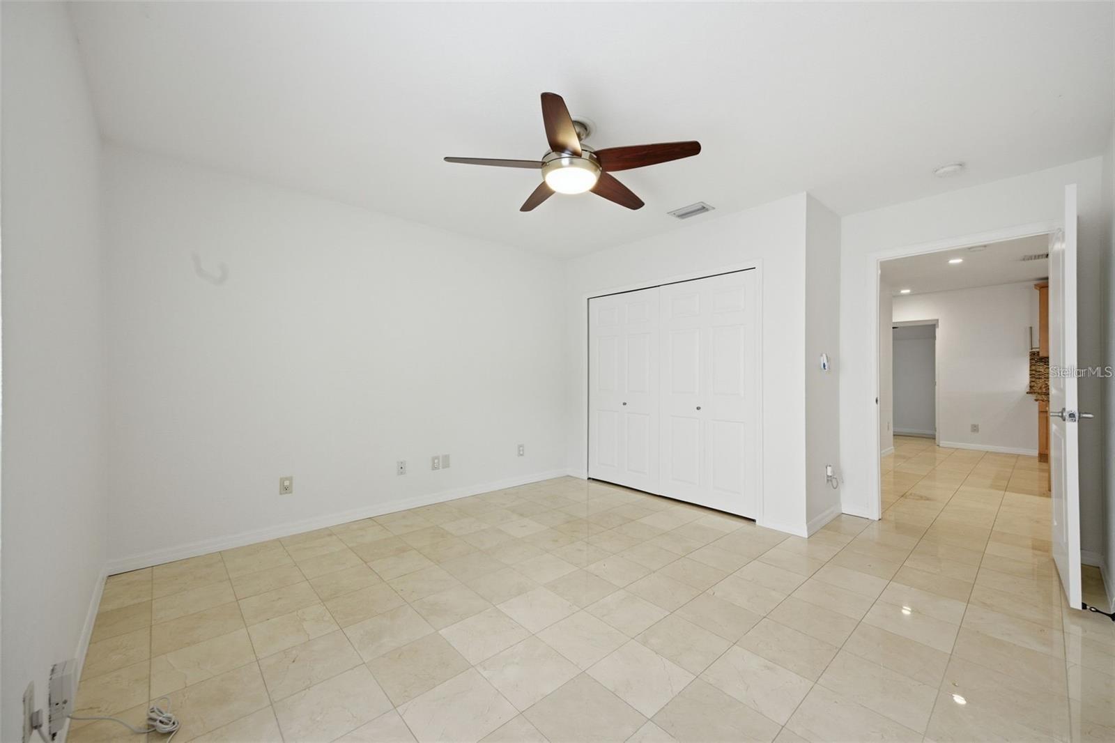 2512 W KANSAS AVE — photo 14