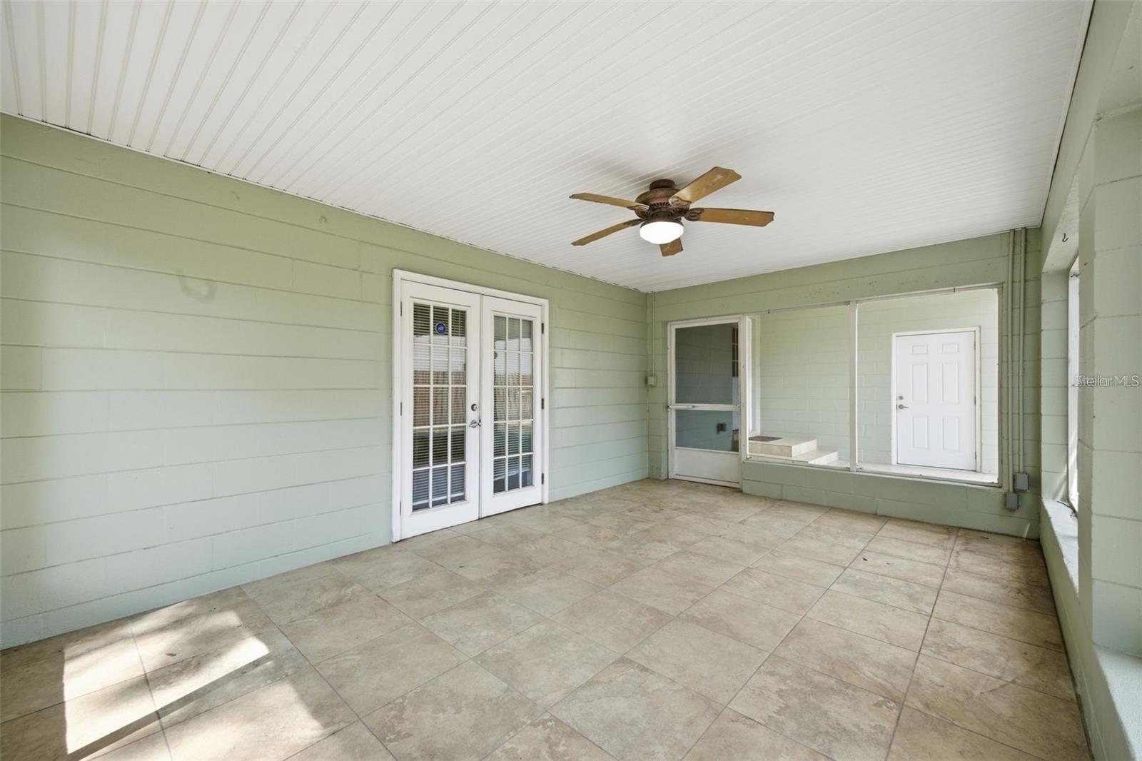 2512 W KANSAS AVE — photo 15