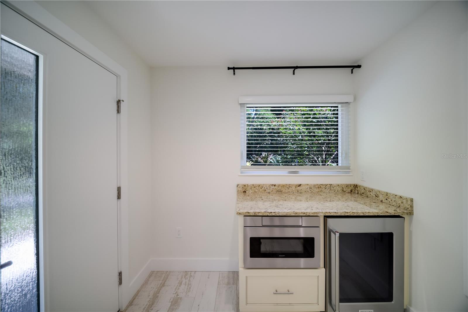 6561 BAYOU HAMMOCK RD — photo 52