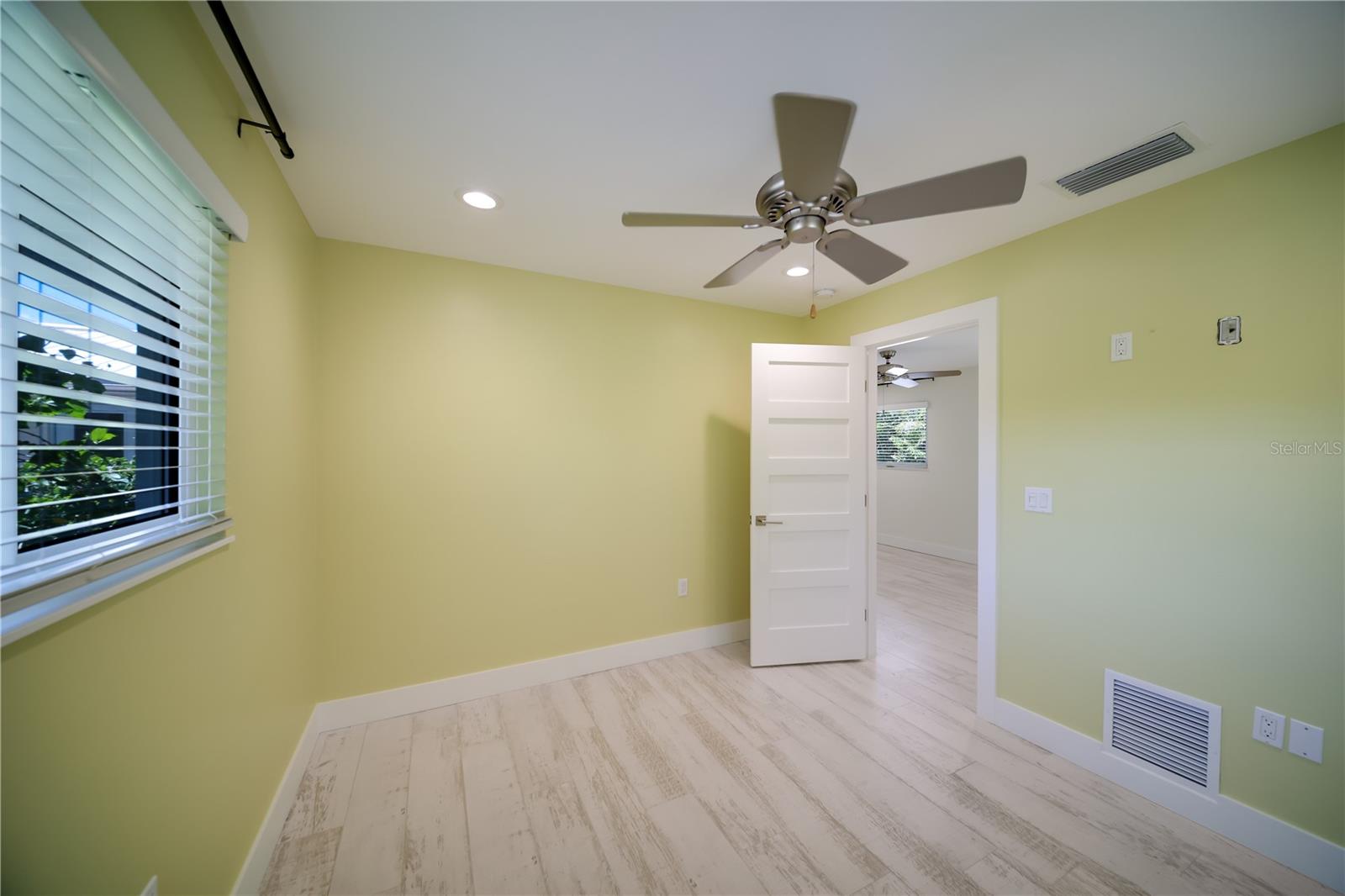 6561 BAYOU HAMMOCK RD — photo 55