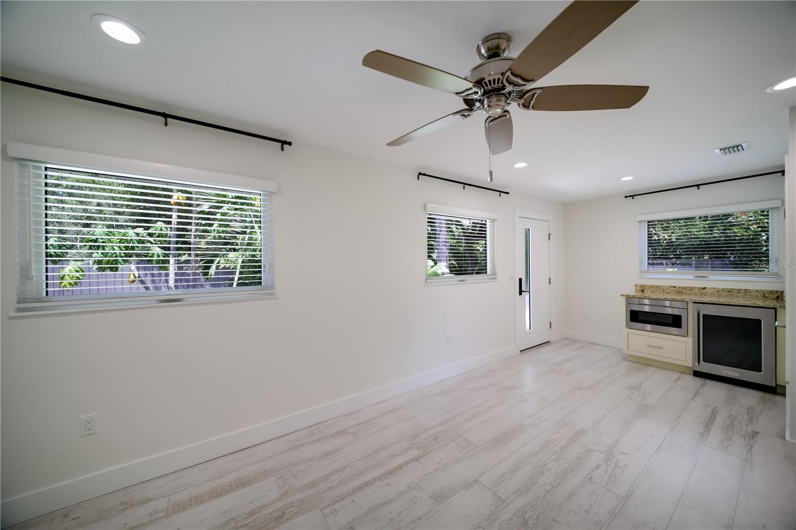 6561 BAYOU HAMMOCK RD — photo 51