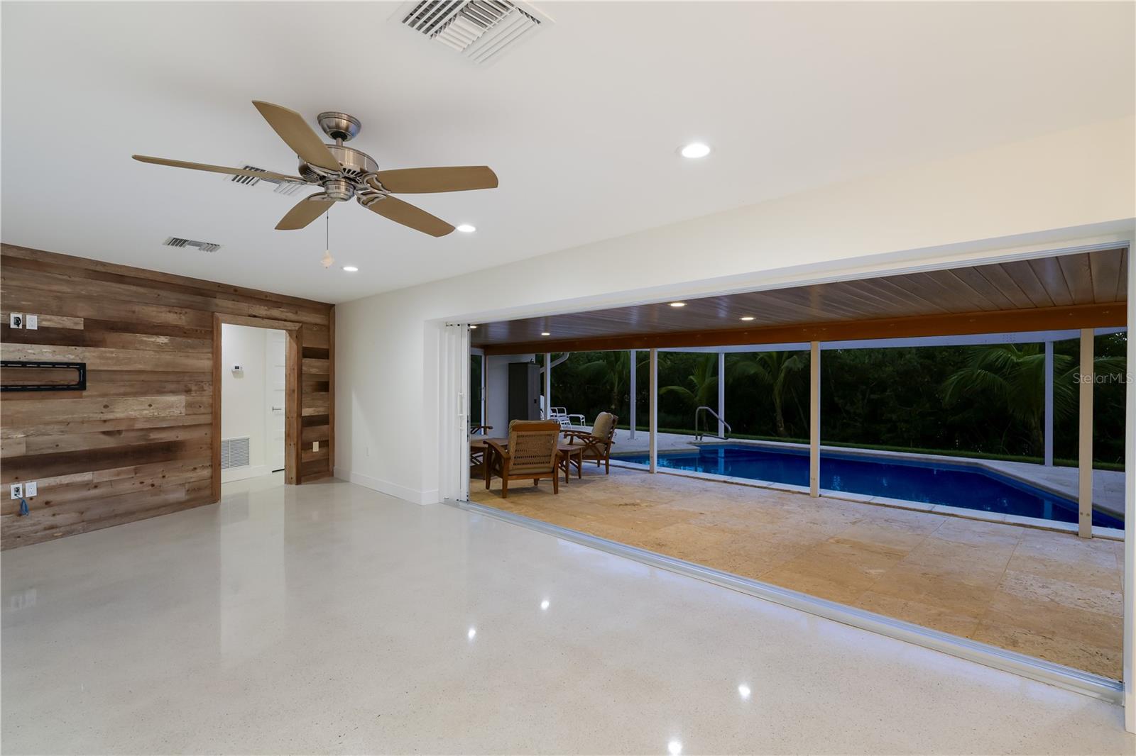 6561 BAYOU HAMMOCK RD — photo 25
