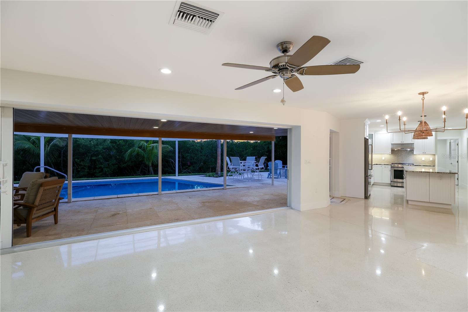 6561 BAYOU HAMMOCK RD — photo 24