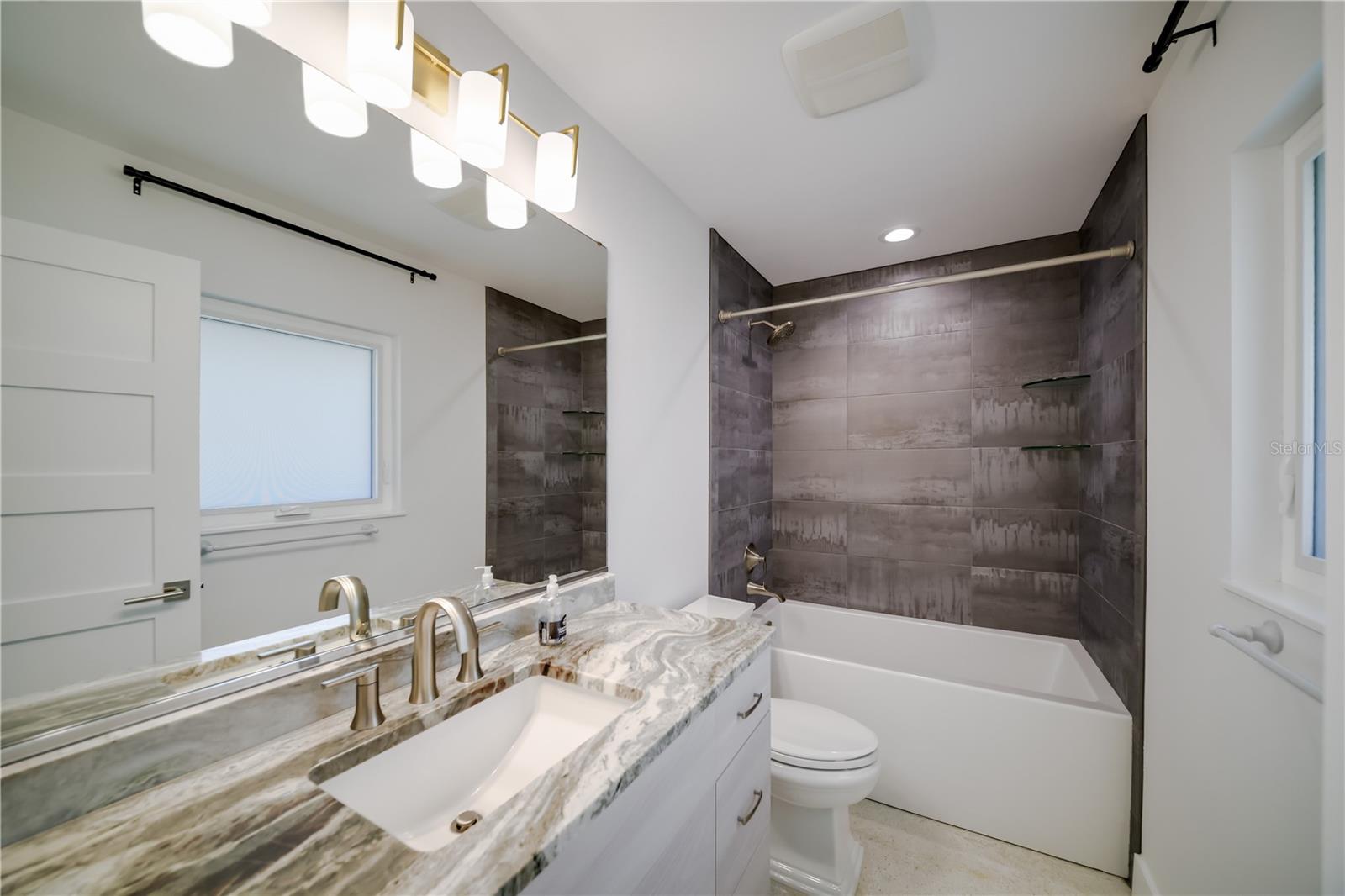6561 BAYOU HAMMOCK RD — photo 39