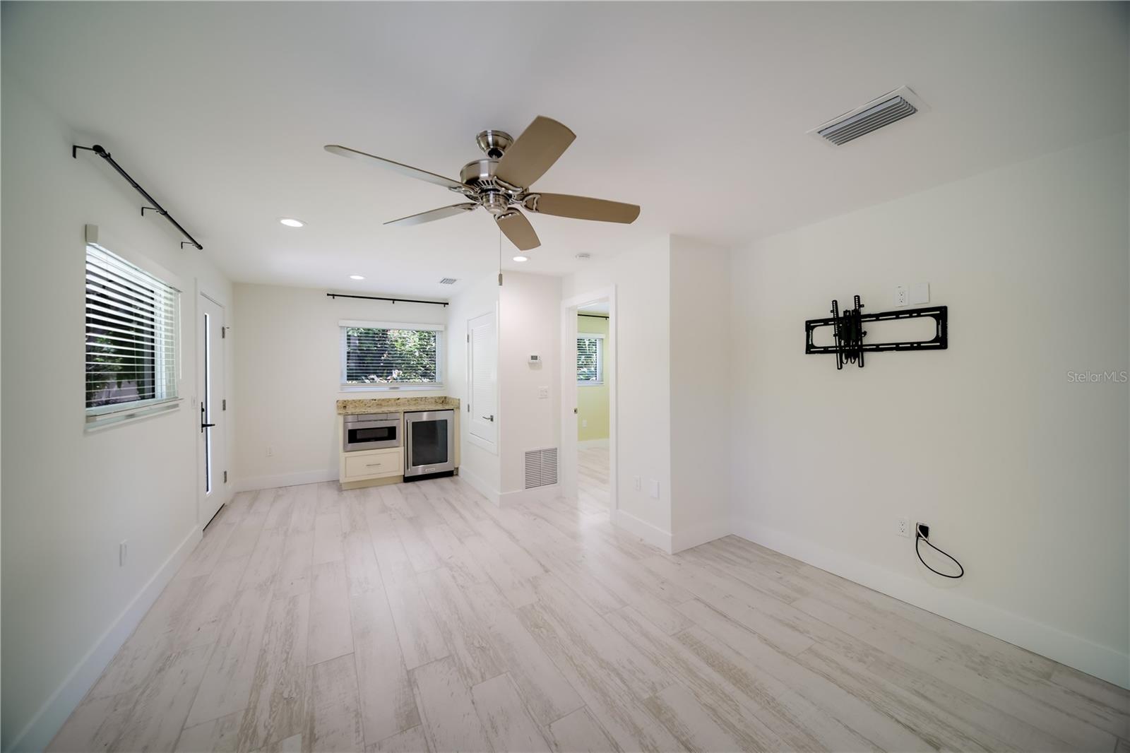 6561 BAYOU HAMMOCK RD — photo 50