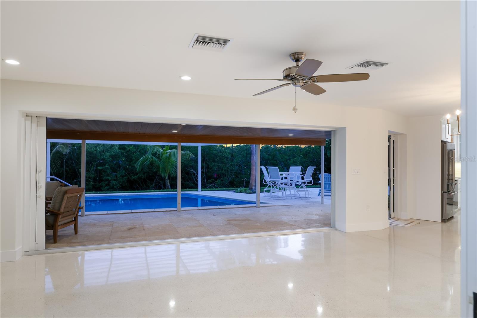 6561 BAYOU HAMMOCK RD — photo 23