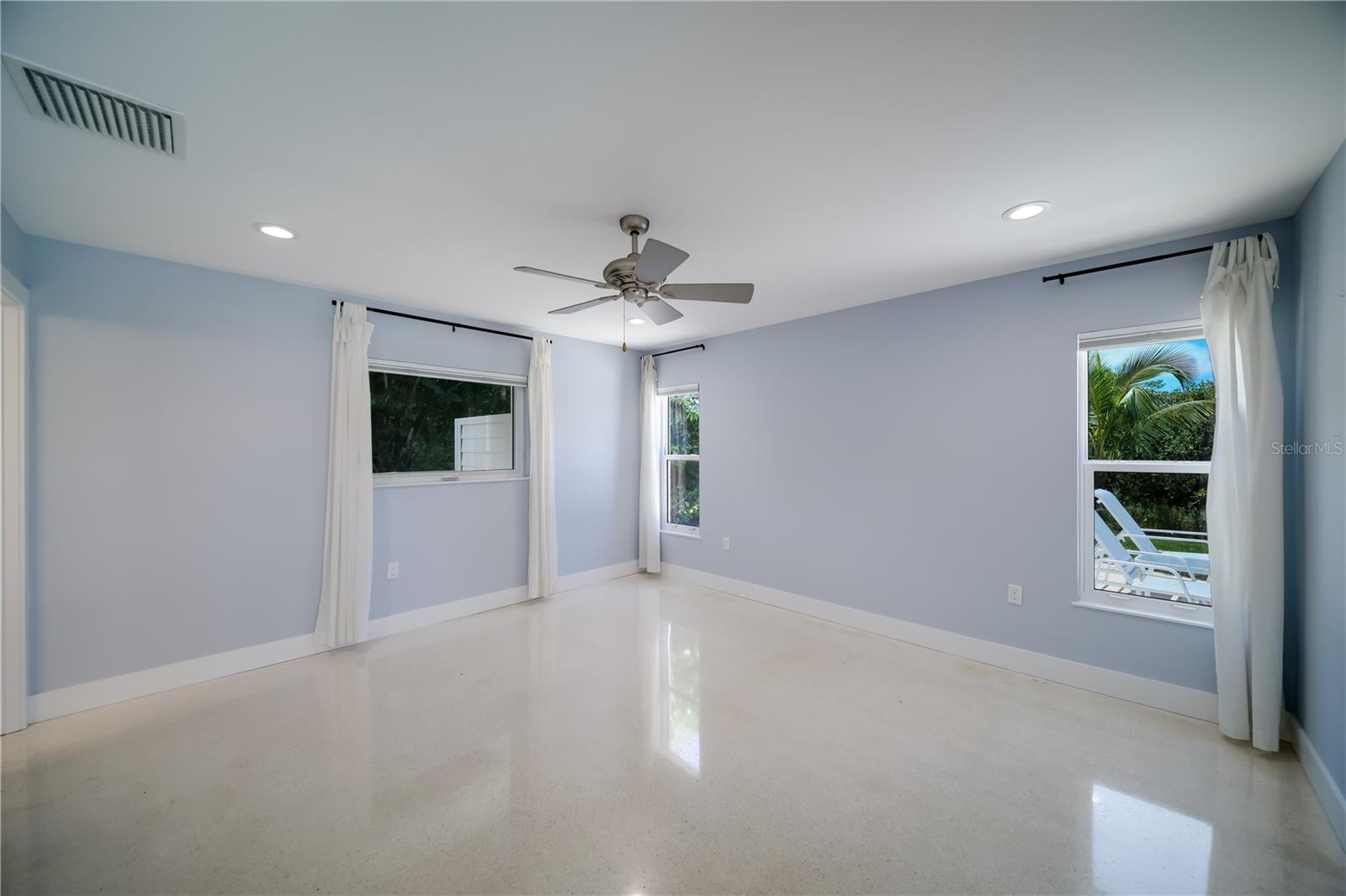 6561 BAYOU HAMMOCK RD — photo 37