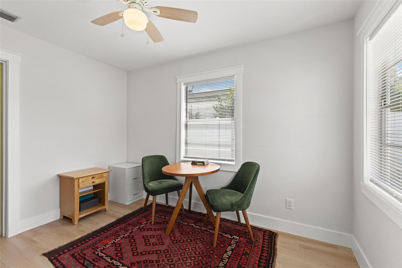 106 W MINNEHAHA ST — photo 20