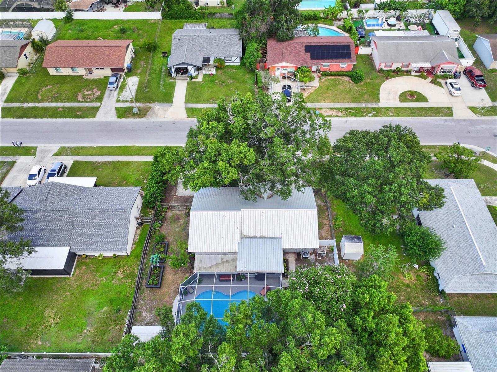 508 COCOPLUM DR — photo 48