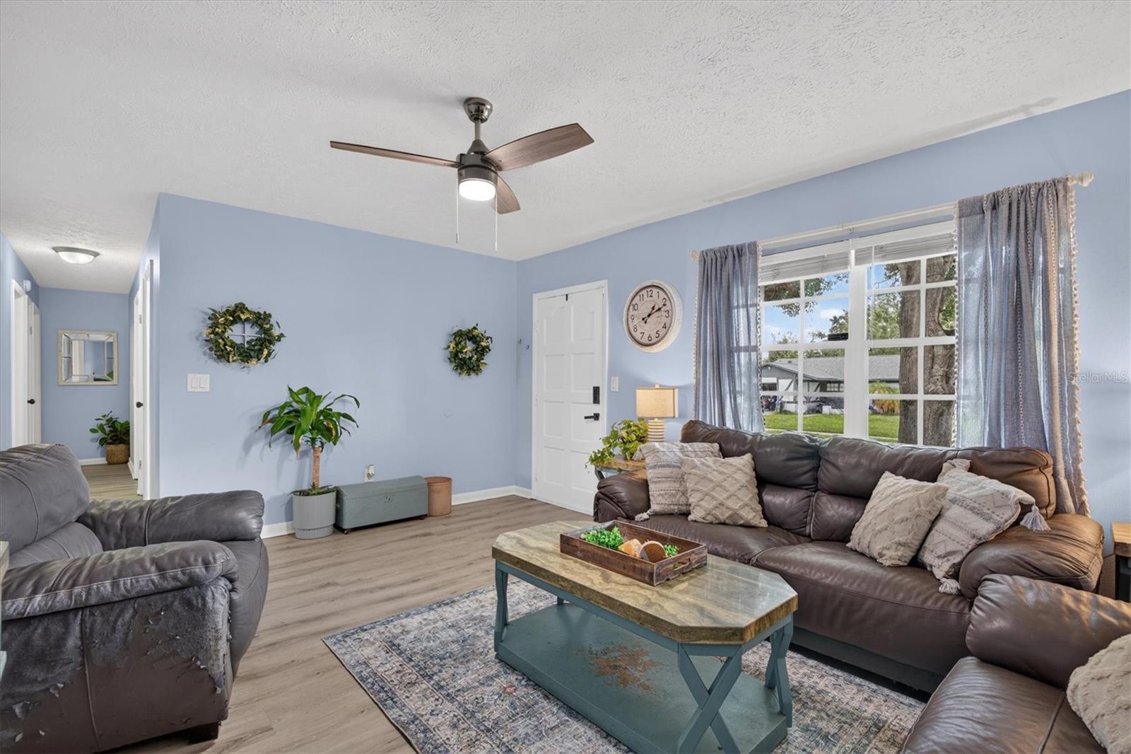 508 COCOPLUM DR — photo 16