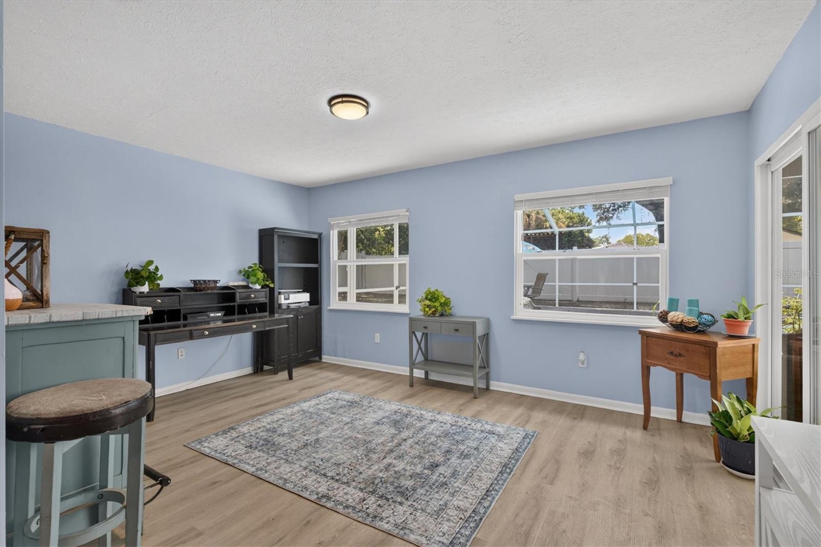 508 COCOPLUM DR — photo 23