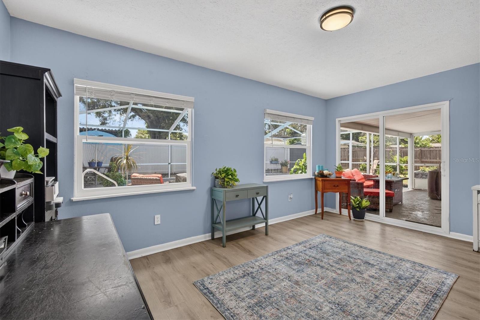 508 COCOPLUM DR — photo 4