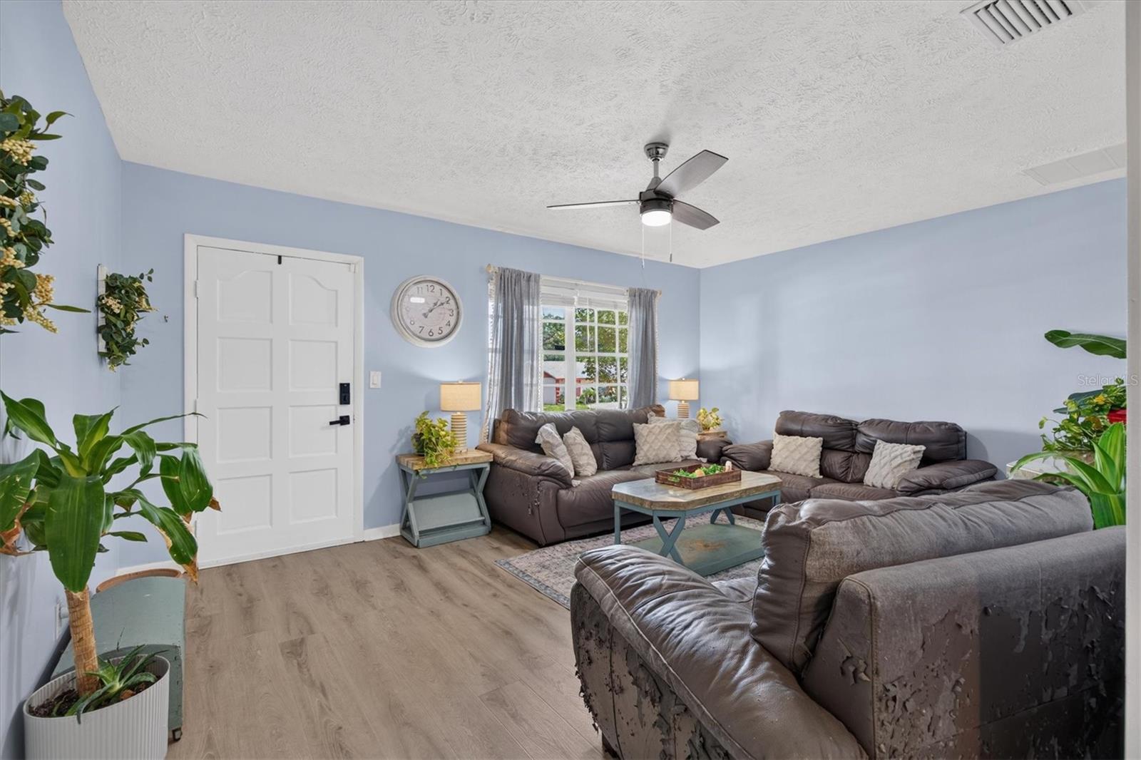 508 COCOPLUM DR — photo 13