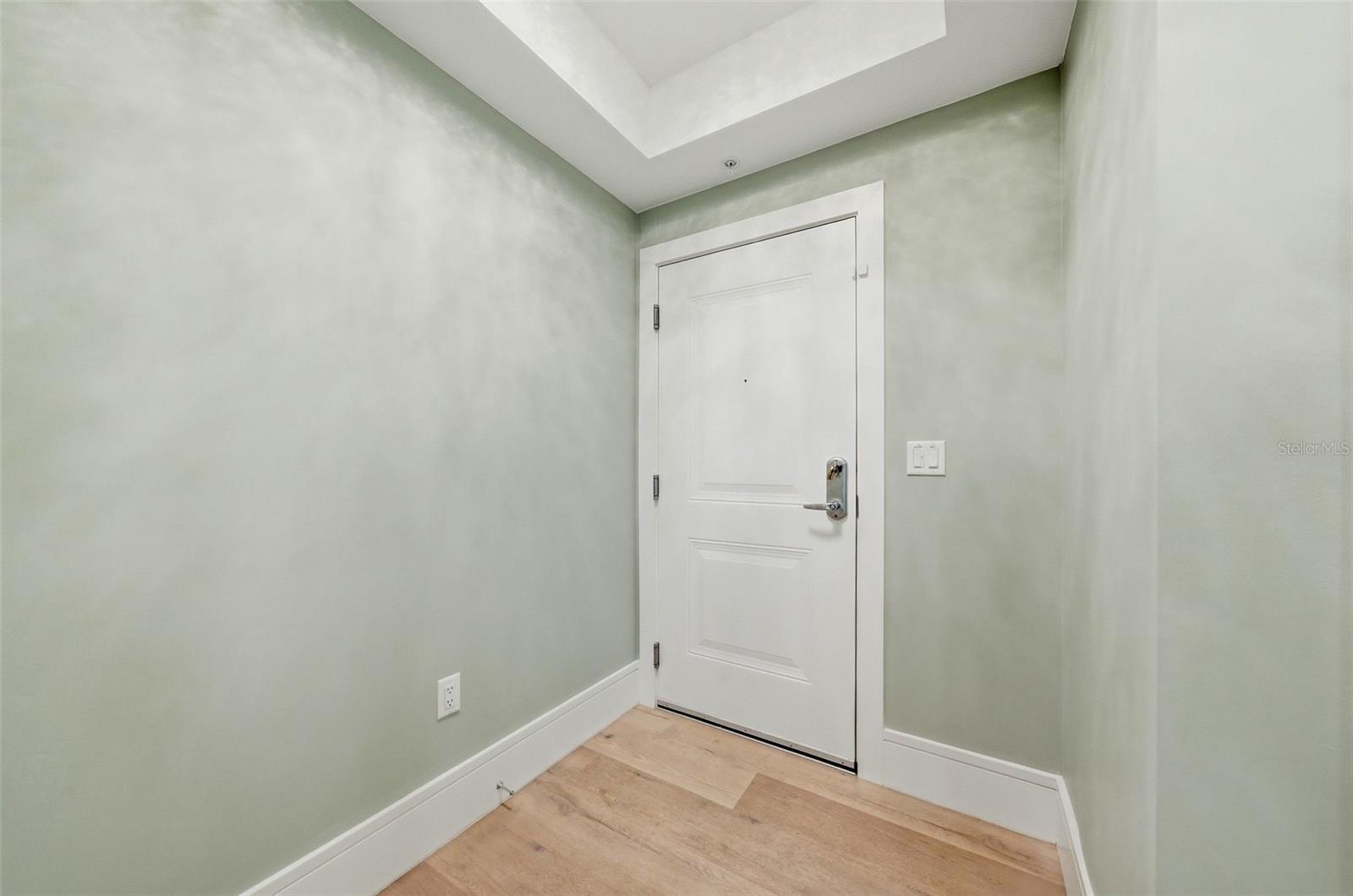 231 2ND ST S #202 — photo 9
