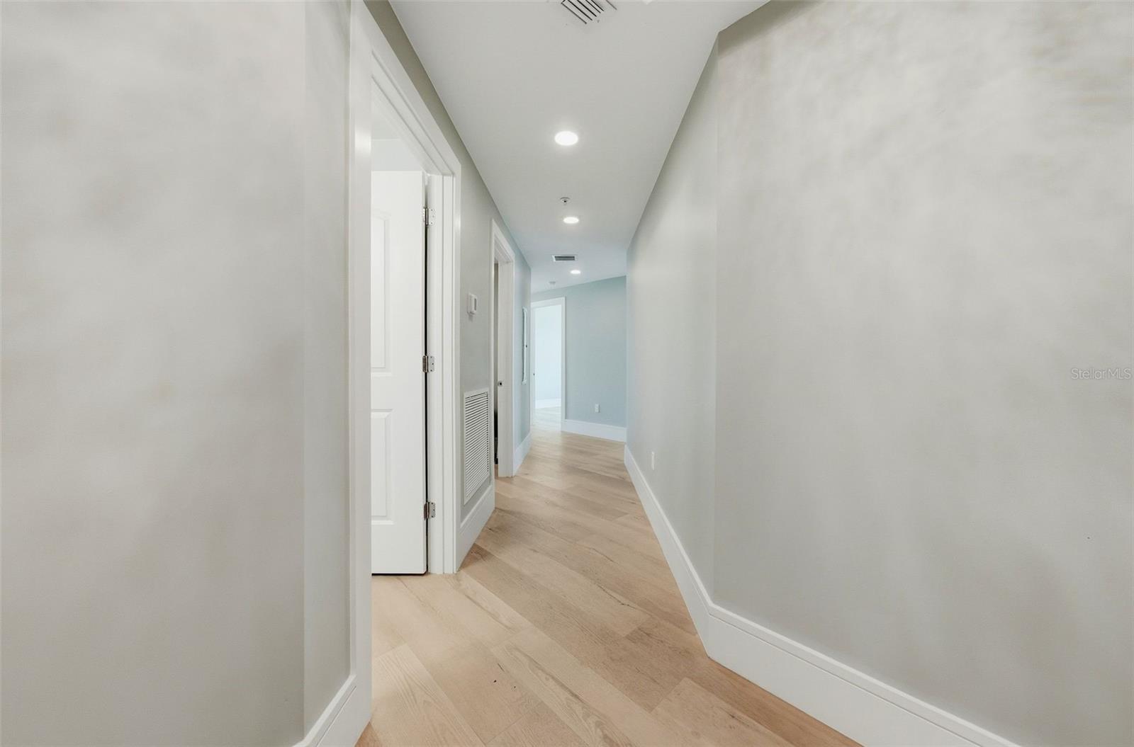 231 2ND ST S #202 — photo 10