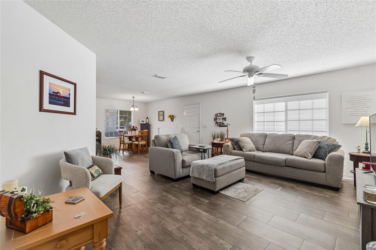 4009 DOLPHIN DR — photo 17