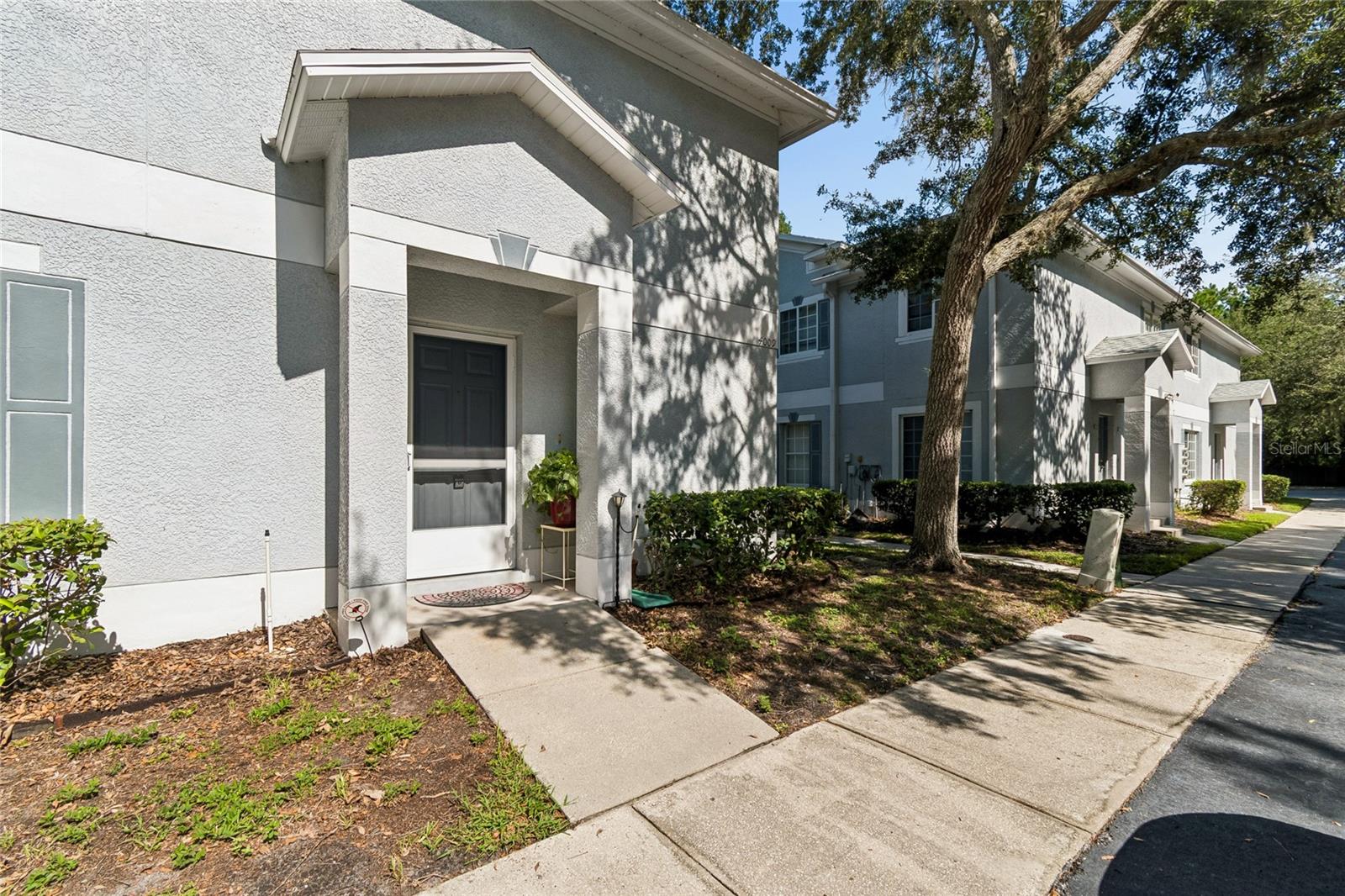 4009 DOLPHIN DR — photo 2