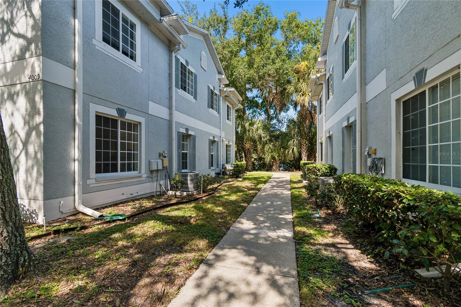 4009 DOLPHIN DR — photo 31
