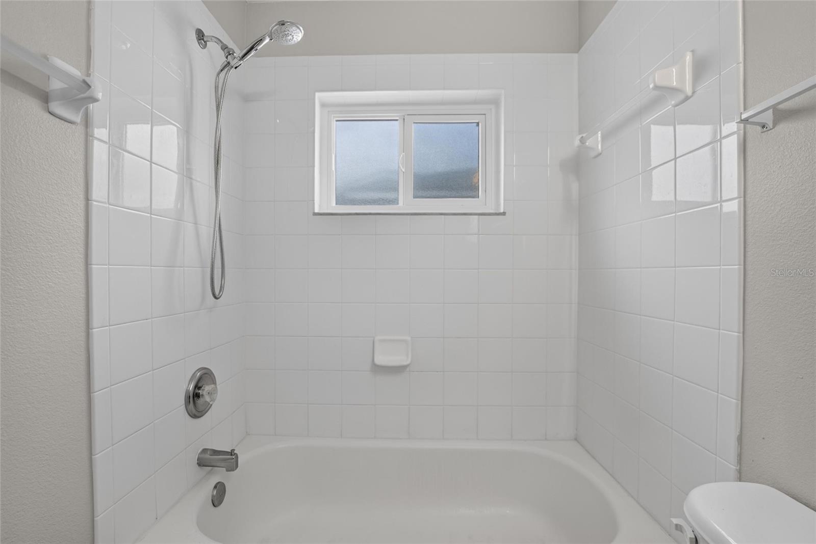 535 SCARLET MAPLE CT — photo 37