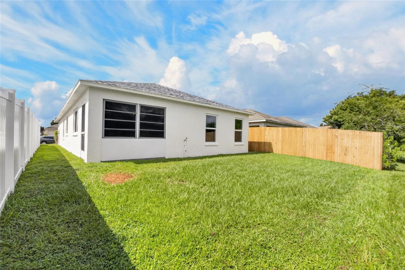 535 SCARLET MAPLE CT — photo 48