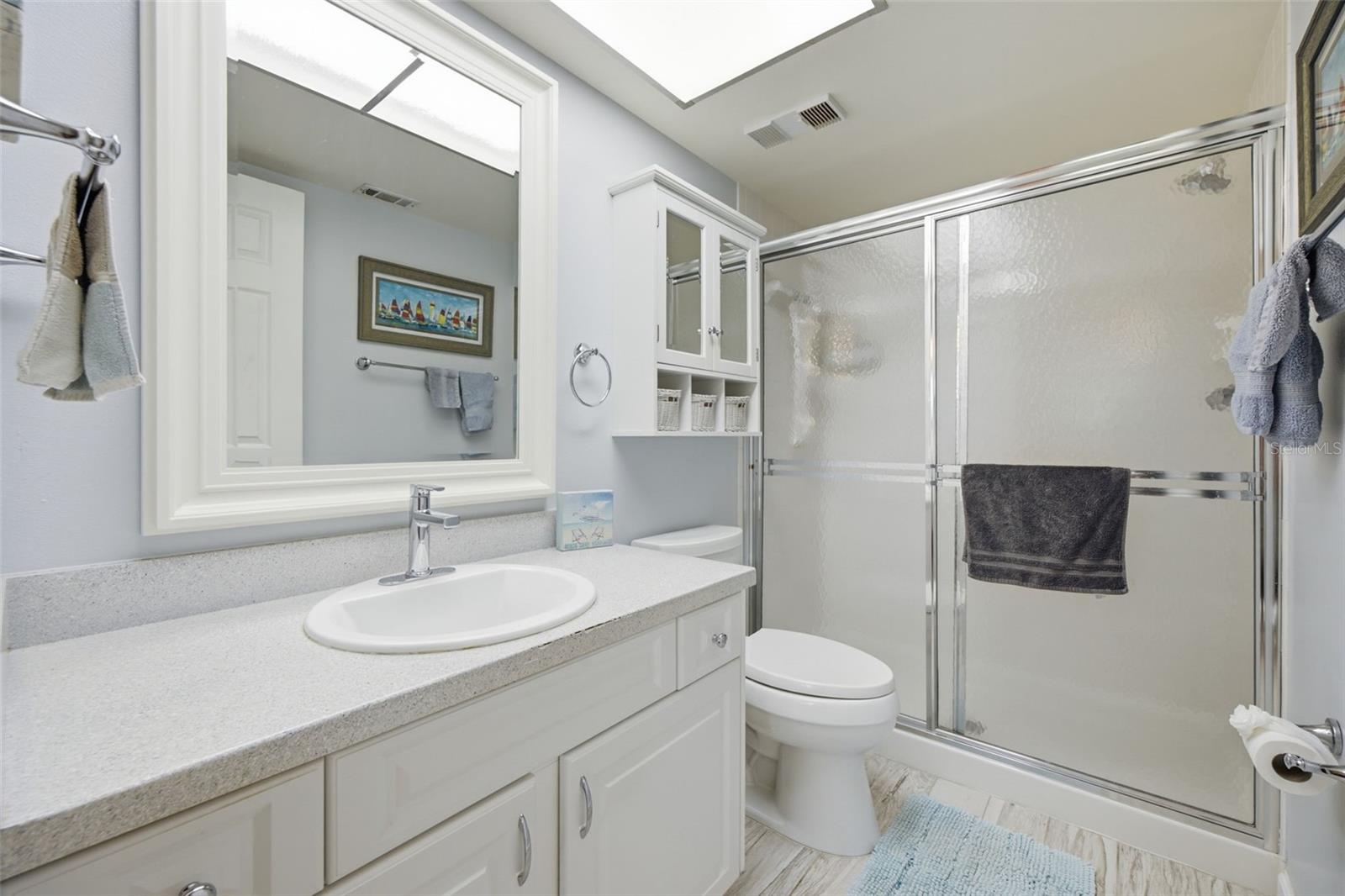 435 30TH AVE W #D206 — photo 23