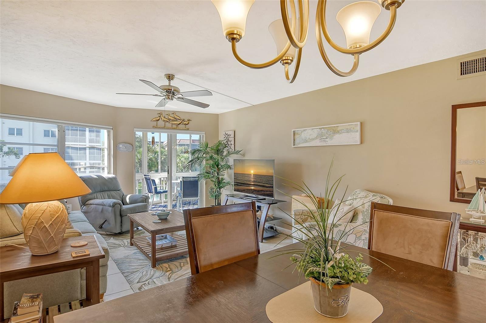 1300 N PORTOFINO DR #305 — photo 10