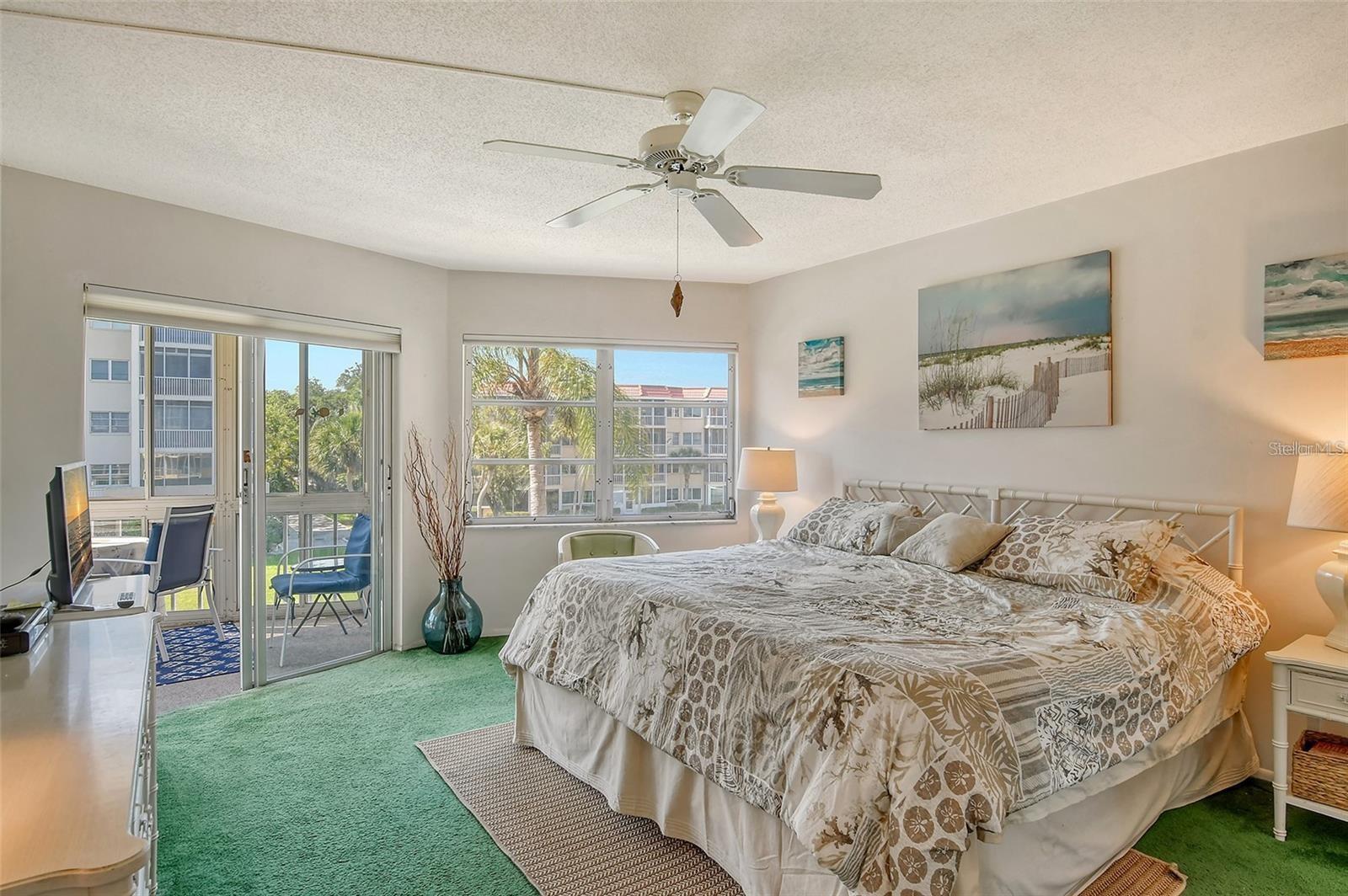 1300 N PORTOFINO DR #305 — photo 23
